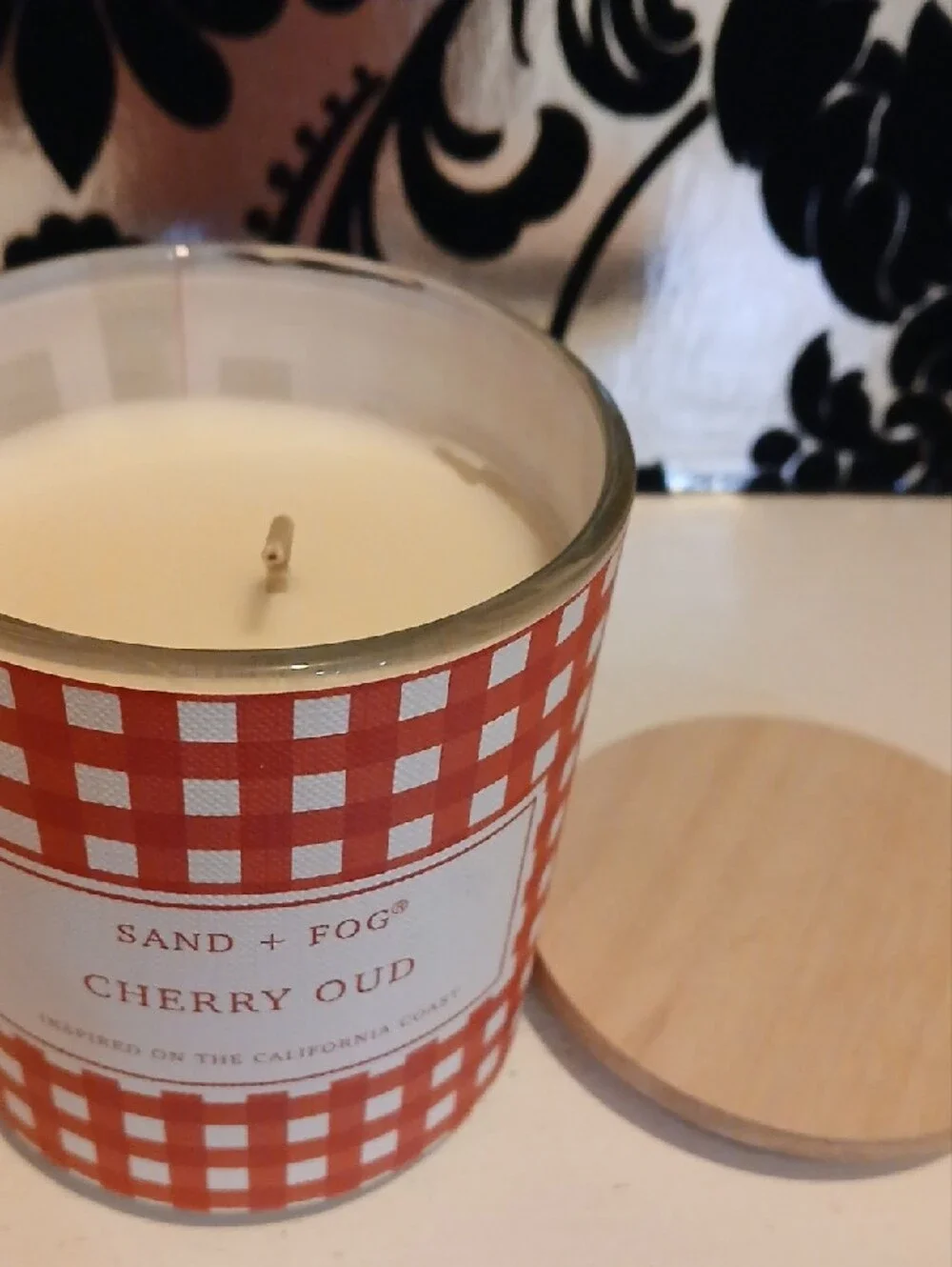 Cherry Oud Candle